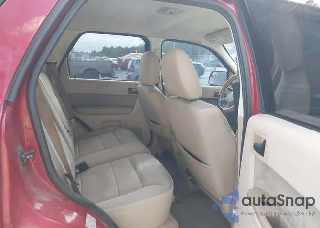 1FMCU0D76AKC90383: 44085612