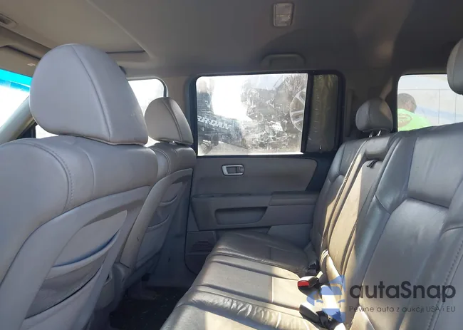 5FNYF3H52BB023738: 44085649