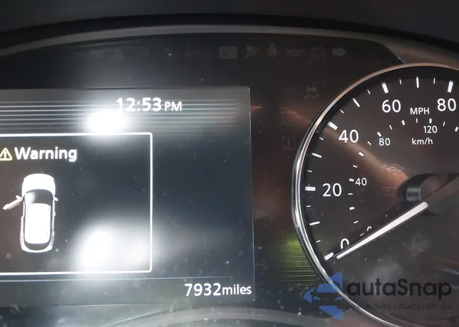 3N1CP5CV6RL571945: 44085650