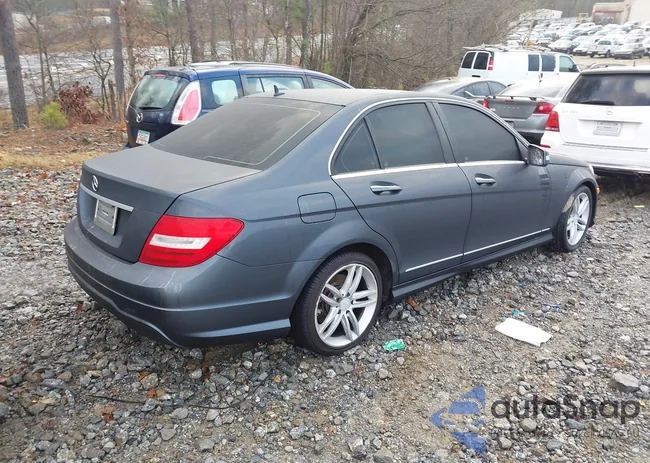 WDDGF4HB7EG205572: 44085653