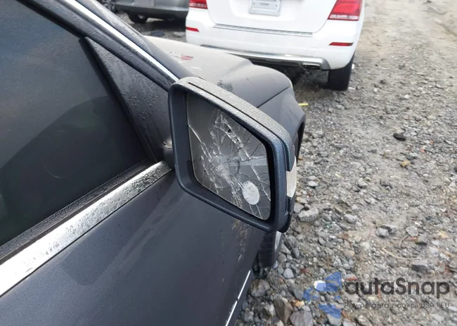 WDDGF4HB7EG205572: 44085653