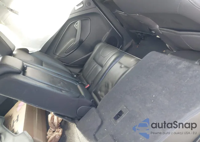 1FMCU0J9XDUC08508: 44085693