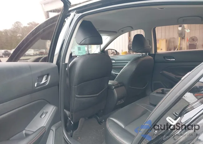 1N4BL4CV3MN335590: 44085699