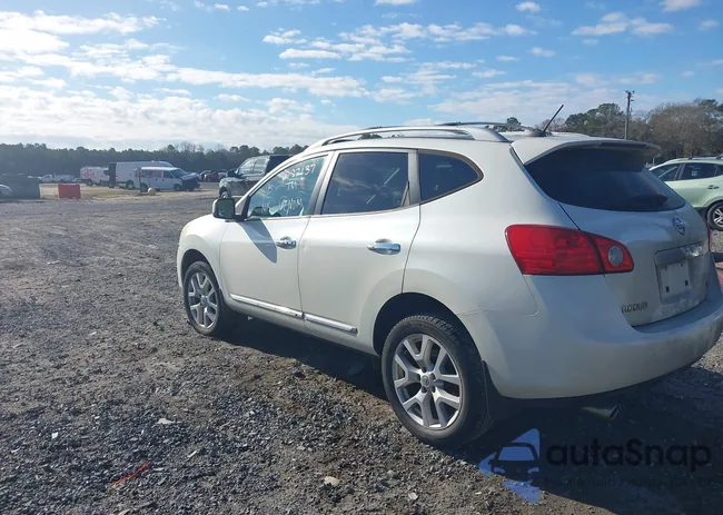 JN8AS5MT7BW182137: 44085705