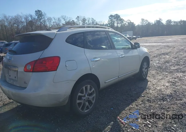 JN8AS5MT7BW182137: 44085705