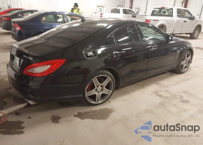 WDDLJ7EB1CA032487: 44085744