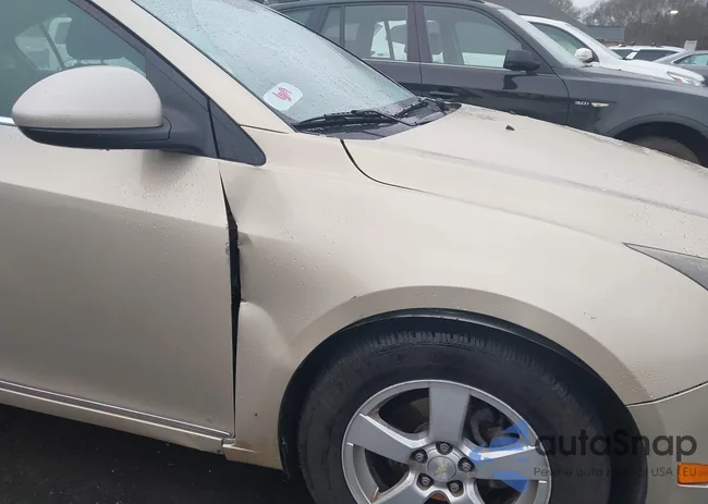 1G1PE5SB1G7121819: 44085754