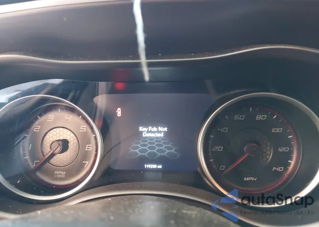 2C3CDXBG0MH638856: 44085770