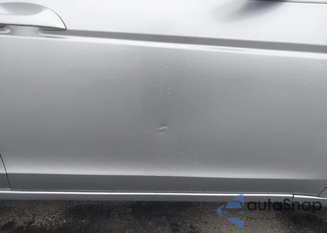 1HGCP2F82BA039205: 44085773