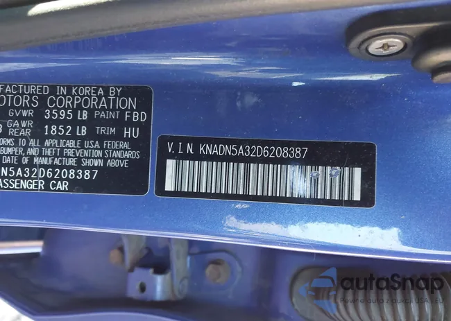 KNADN5A32D6208387: 44085781