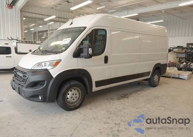 3C6LRVDG5PE510831: 44085789