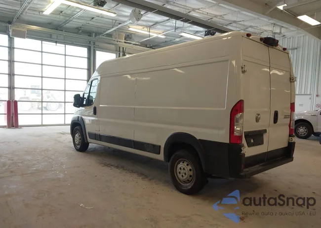 3C6LRVDG5PE510831: 44085789