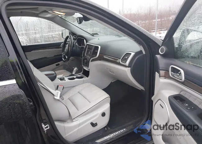 1C4RJFJG5JC285734: 44085801