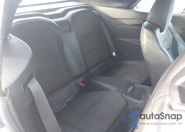 1G1FJ3D64L0107265: 44085904