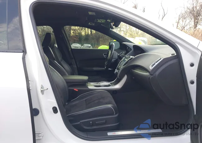 19UUB2F60LA004214: 44085941