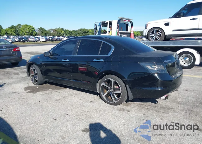 1HGCP3F85AA018627: 44085964