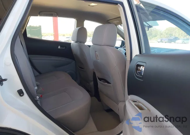 JN8AS5MT2DW000797: 44085972