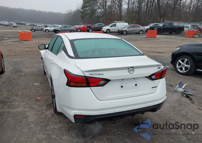 1N4AL4CV6RN389274: 44085976