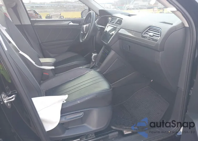 3VVMB7AXXRM113577: 44085977