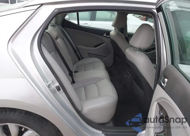 5XXGN4A72EG300678: 44085979