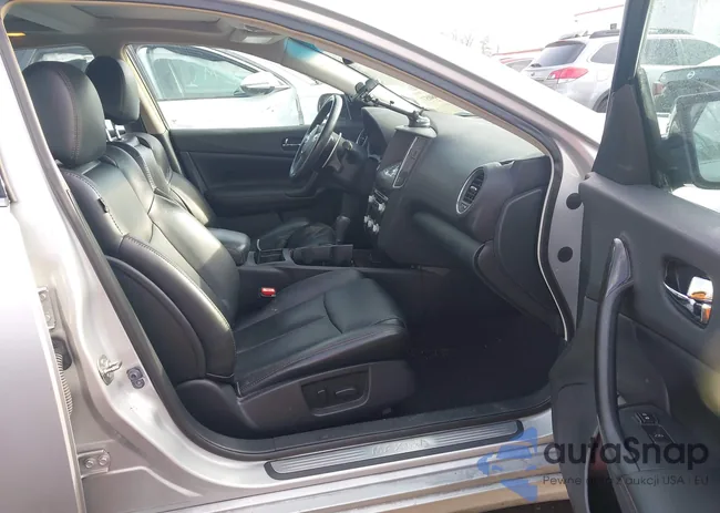 1N4AA5AP0EC493913: 44086057