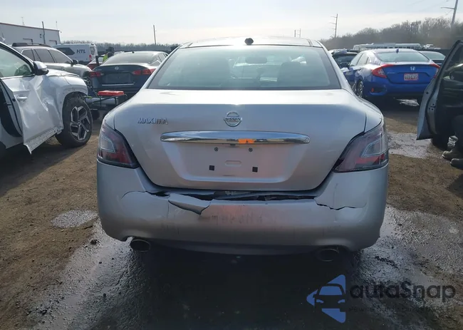 1N4AA5AP0EC493913: 44086057