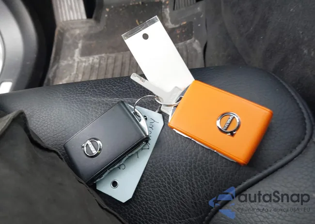 YV4102RK4M1681734: 44086076