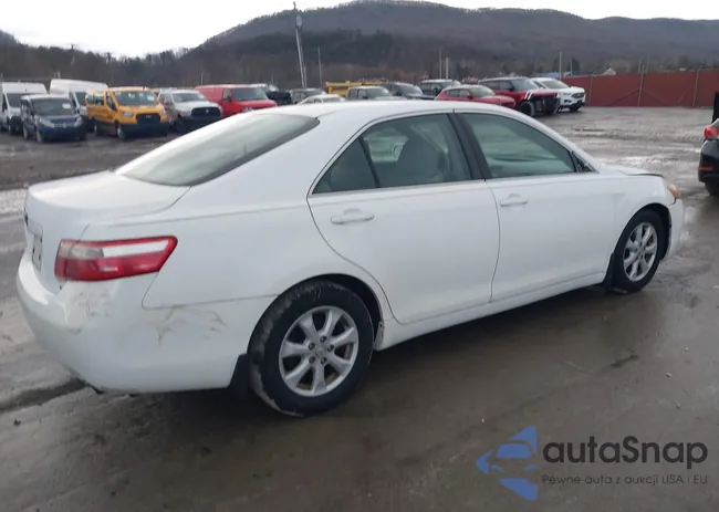 4T1BE46K48U779493: 44086090