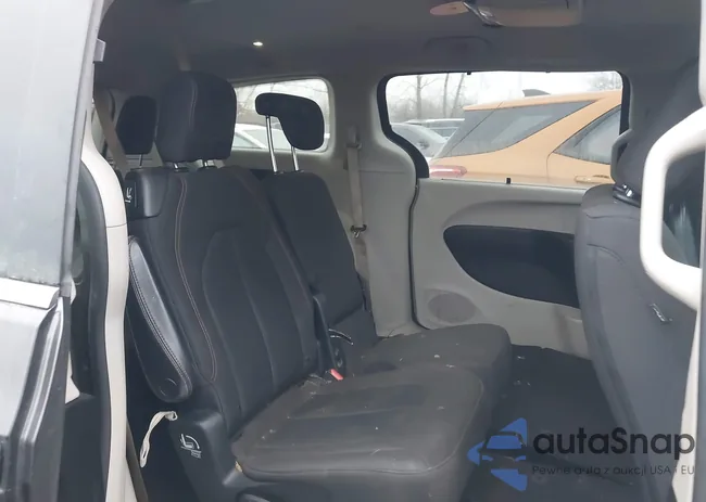 2C4RC1FGXKR528419: 44086099