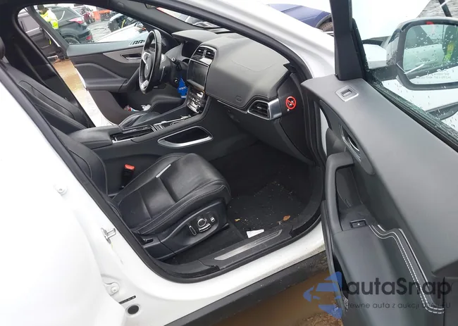 SADCM2FV3JA271635: 44086119