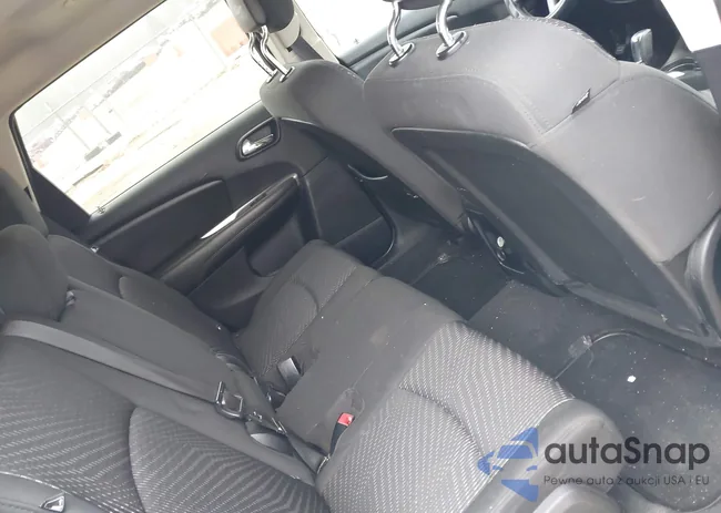 3C4PDCBG4CT220487: 44086136