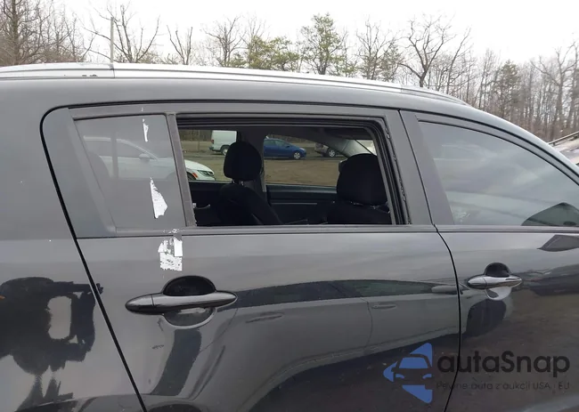 KNDPB3A24C7235359: 44086143