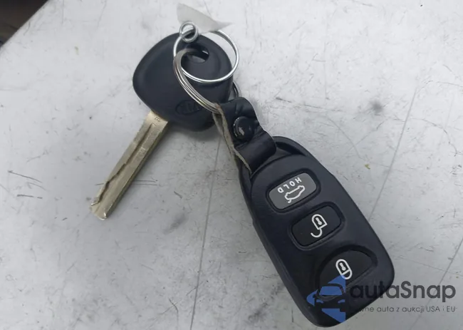 KNAGH4A42A5452873: 44086144