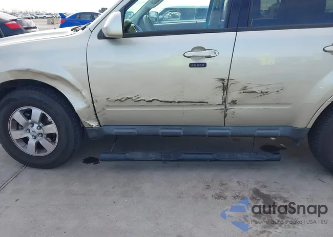 1FMCU9EG2AKC72014: 44085186