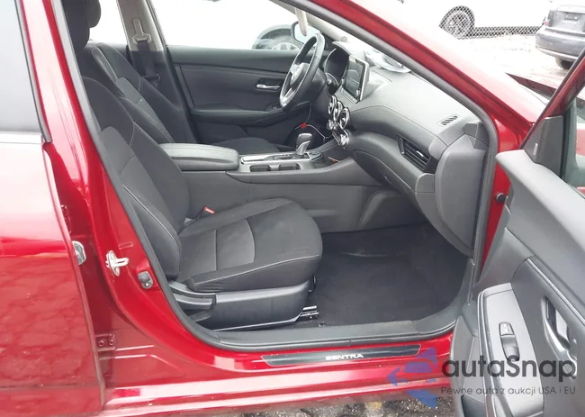 3N1AB8CV8MY212681: 44085227