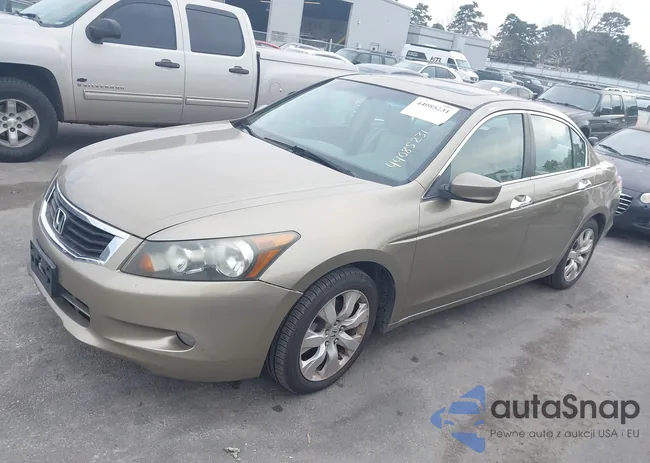 1HGCP36868A070584: 44085231