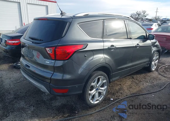 1FMCU9J97KUB59964: 44085245