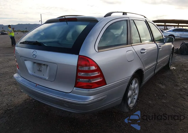 WDBRH64J42F134823: 44085277