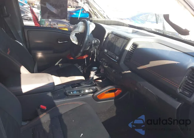 1N6ED1EK4RN613035: 44085295