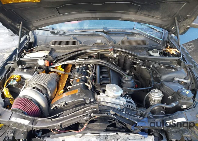 WBAWB735X8P157376: 44085312