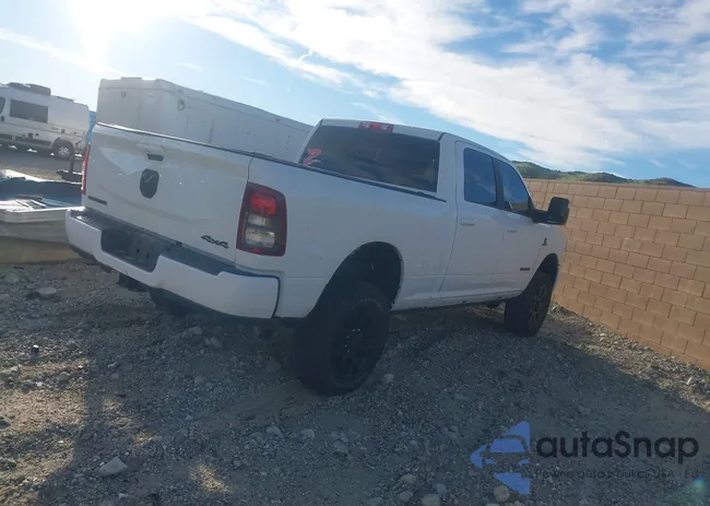 3C6UR5DL1RG375680: 44085316