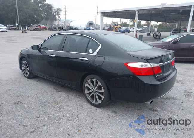 1HGCR2F54EA241595: 44085330