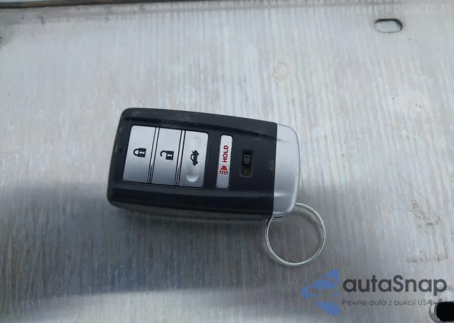 19UUB2F33JA011421: 44085346