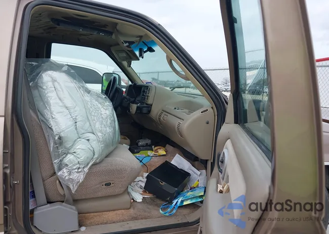 3GNEC16RXTG152304: 44085360