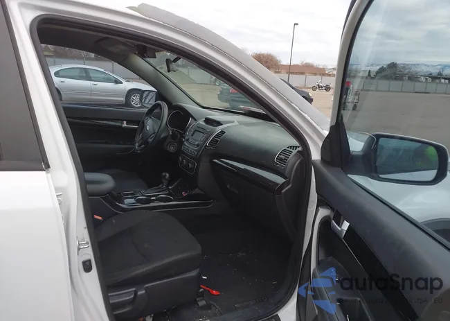 5XYKT3A61FG600971: 44085369