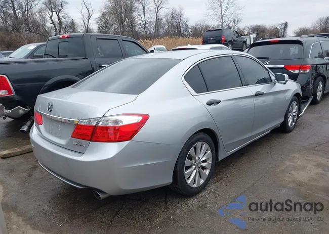 1HGCR3F97DA014893: 44085389