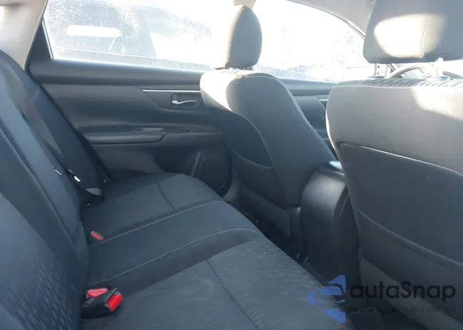 1N4AL3AP3JC257118: 44085429