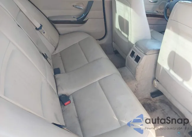 WBAPH7C53BE680163: 44085470