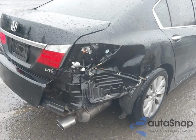 1HGCR3F85FA019939: 44085499