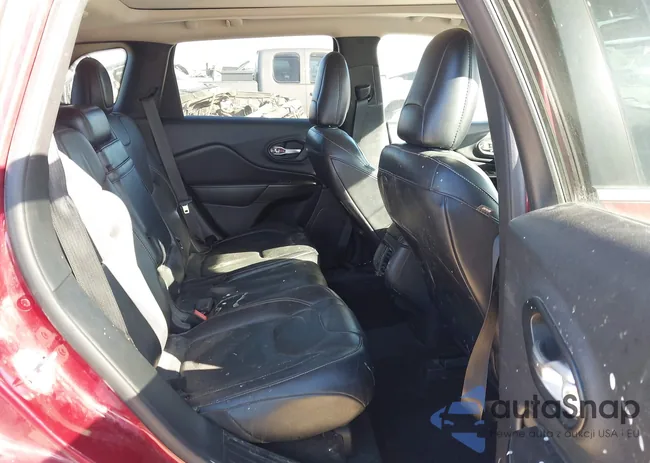 1C4PJLDS0FW554346: 44085515